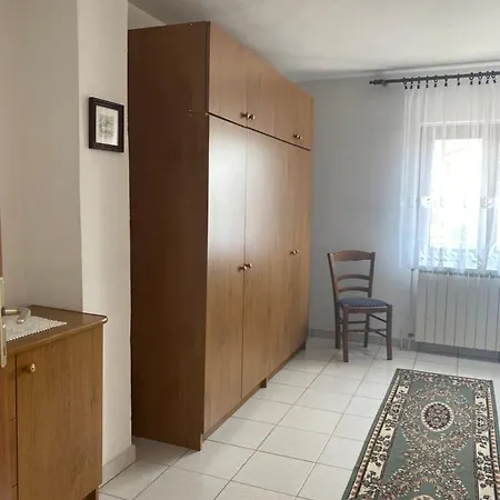 Mira Apartment *